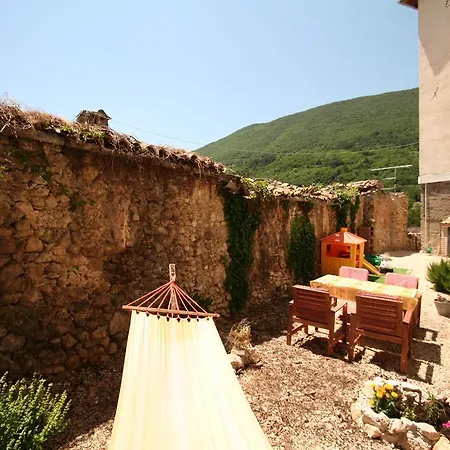 Aparthotel Sotto Il Castello 3*