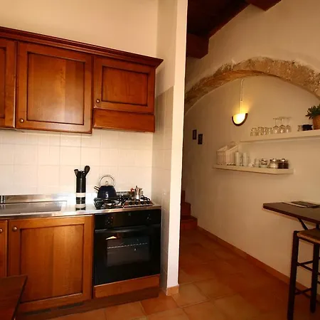Aparthotel Sotto Il Castello Gagliano Aterno